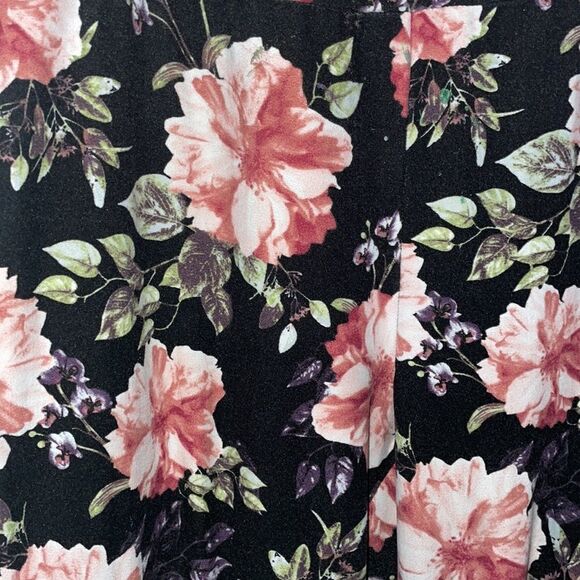 💋3/$30💋 No boundaries flare soft stretchy pants - Picture 2 of 4